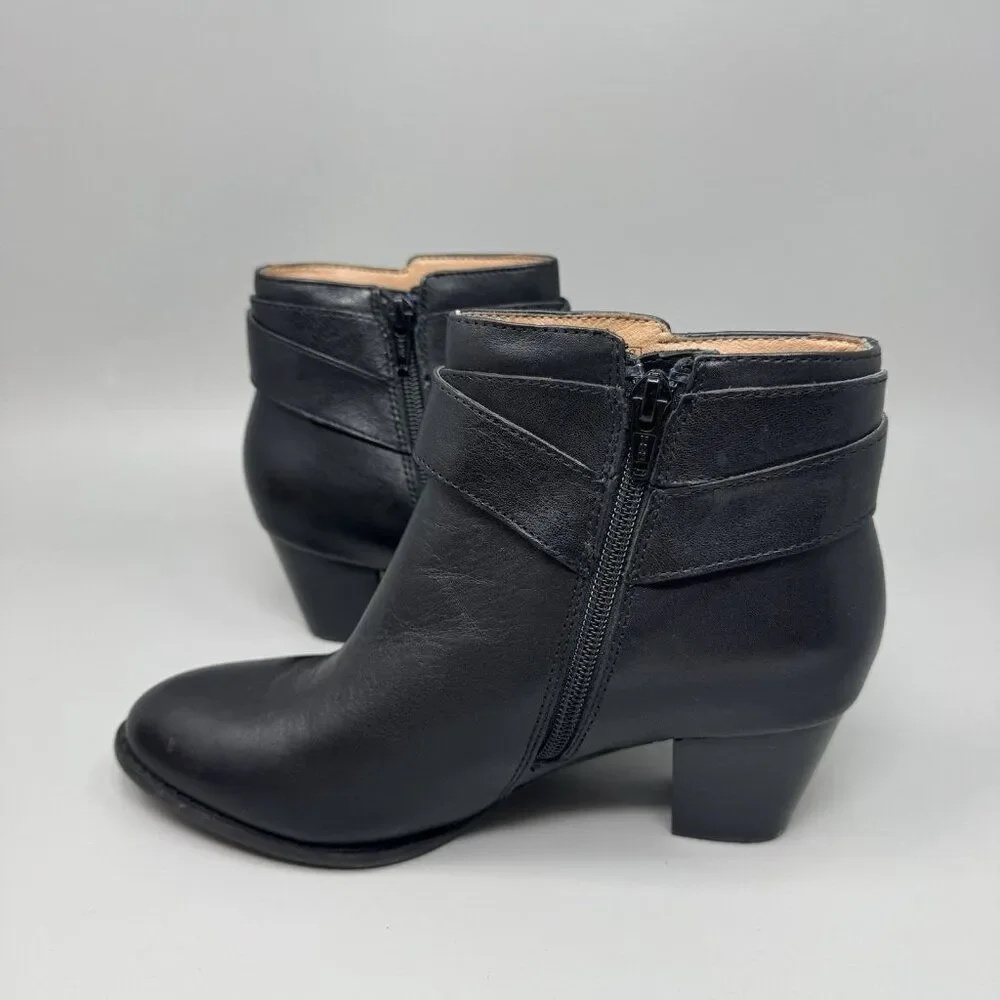 Vionic women boots